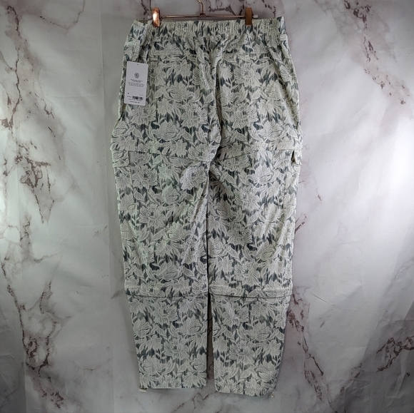 Athleta Pants Womens 16 Trekkie Hike Convertible Ethereal Green Lace Zip Off - Picture 6 of 13